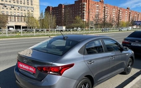 Hyundai Solaris II рестайлинг, 2018 год, 1 190 000 рублей, 7 фотография