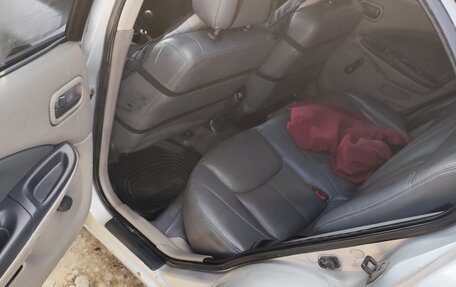 Nissan Almera, 2001 год, 250 000 рублей, 4 фотография