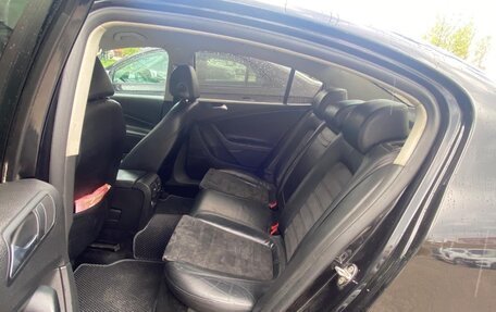 Volkswagen Passat B6, 2010 год, 1 000 000 рублей, 9 фотография