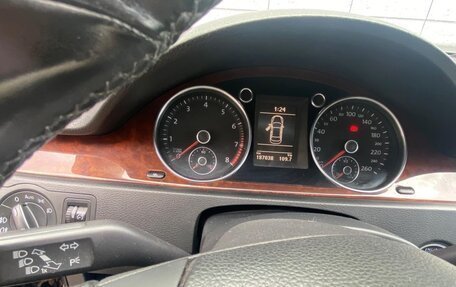 Volkswagen Passat B6, 2010 год, 1 000 000 рублей, 15 фотография