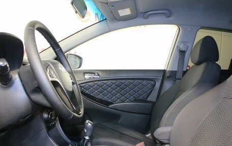 Hyundai Solaris II рестайлинг, 2012 год, 608 000 рублей, 9 фотография