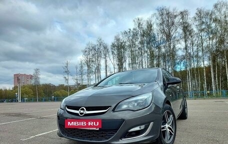 Opel Astra J, 2012 год, 800 000 рублей, 3 фотография