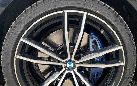 BMW 3 серия, 2019 год, 3 600 000 рублей, 18 фотография
