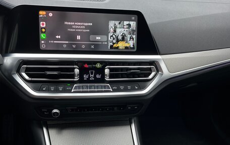BMW 3 серия, 2019 год, 3 600 000 рублей, 24 фотография
