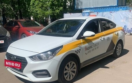 Hyundai Solaris II рестайлинг, 2022 год, 1 645 000 рублей, 4 фотография