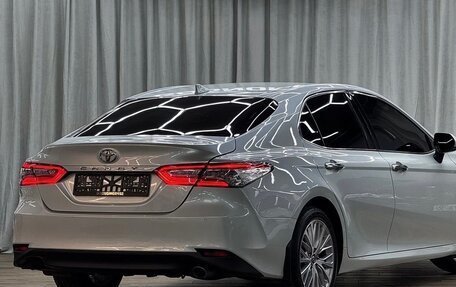 Toyota Camry, 2020 год, 3 420 000 рублей, 7 фотография