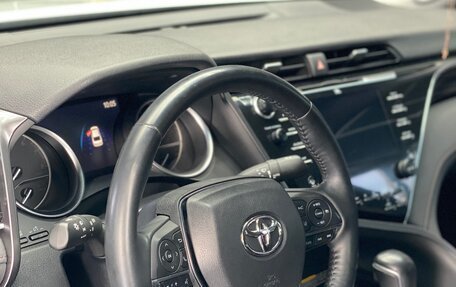 Toyota Camry, 2020 год, 3 420 000 рублей, 16 фотография