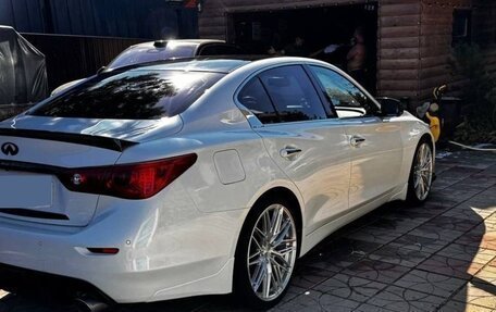 Infiniti Q50 I рестайлинг, 2017 год, 2 650 000 рублей, 5 фотография
