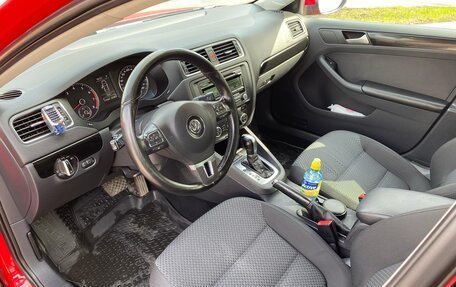Volkswagen Jetta VI, 2013 год, 1 500 000 рублей, 7 фотография