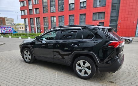 Toyota RAV4, 2021 год, 3 549 000 рублей, 8 фотография