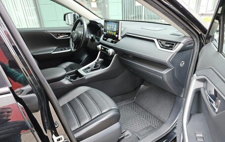 Toyota RAV4, 2021 год, 3 549 000 рублей, 15 фотография