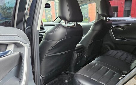 Toyota RAV4, 2021 год, 3 549 000 рублей, 16 фотография