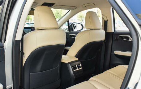 Lexus RX IV рестайлинг, 2021 год, 6 300 000 рублей, 11 фотография