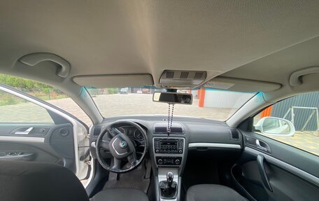 Skoda Octavia, 2012 год, 999 000 рублей, 3 фотография
