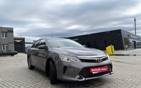 Toyota Camry, 2016 год, 1 800 000 рублей, 8 фотография