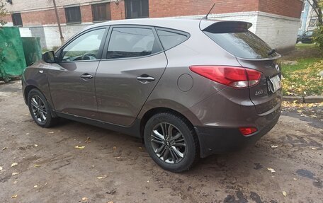 Hyundai ix35 I рестайлинг, 2015 год, 1 095 000 рублей, 4 фотография
