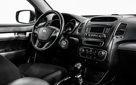 KIA Sorento II рестайлинг, 2013 год, 1 273 000 рублей, 9 фотография
