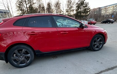 Volvo V40 II рестайлинг, 2014 год, 1 800 000 рублей, 6 фотография