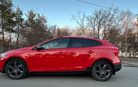 Volvo V40 II рестайлинг, 2014 год, 1 800 000 рублей, 8 фотография