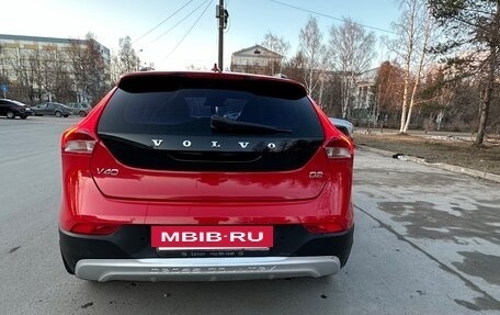Volvo V40 II рестайлинг, 2014 год, 1 800 000 рублей, 9 фотография