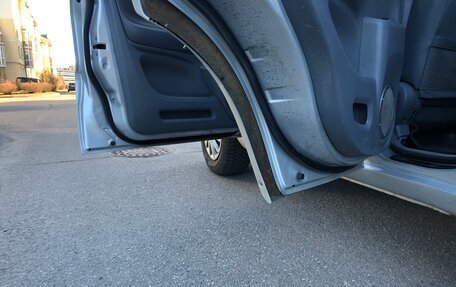 Toyota RAV4, 2001 год, 600 000 рублей, 10 фотография
