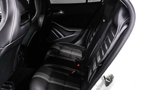Mercedes-Benz GLA, 2018 год, 3 150 000 рублей, 13 фотография