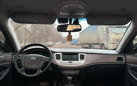 Hyundai Genesis I рестайлинг, 2012 год, 1 000 000 рублей, 7 фотография