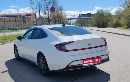 Hyundai Sonata VIII, 2021 год, 2 400 000 рублей, 11 фотография