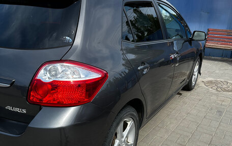 Toyota Auris II, 2010 год, 800 000 рублей, 2 фотография