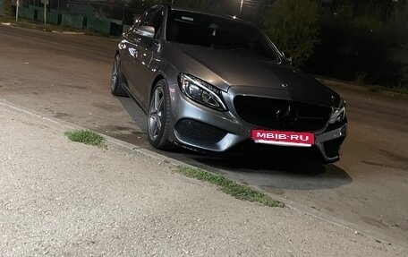Mercedes-Benz C-Класс, 2017 год, 2 700 000 рублей, 4 фотография