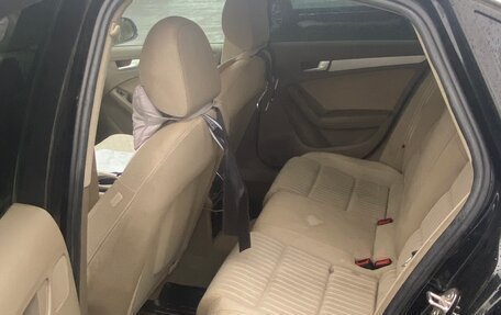 Audi A4, 2010 год, 1 020 000 рублей, 12 фотография