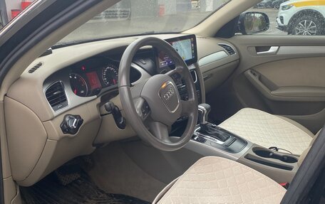 Audi A4, 2010 год, 1 020 000 рублей, 9 фотография