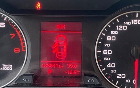 Audi A4, 2010 год, 1 020 000 рублей, 11 фотография