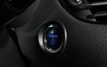 Toyota C-HR I рестайлинг, 2018 год, 2 399 000 рублей, 20 фотография