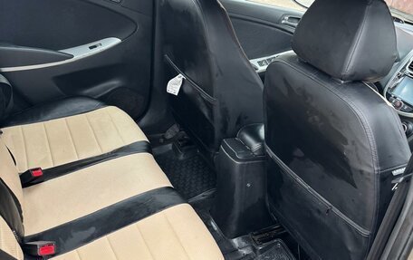 Hyundai Solaris II рестайлинг, 2012 год, 750 000 рублей, 9 фотография
