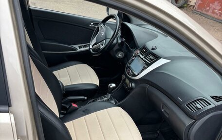 Hyundai Solaris II рестайлинг, 2012 год, 750 000 рублей, 8 фотография