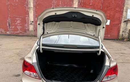Hyundai Solaris II рестайлинг, 2012 год, 750 000 рублей, 5 фотография