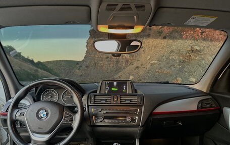 BMW 1 серия, 2011 год, 1 390 000 рублей, 16 фотография