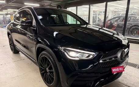Mercedes-Benz GLA, 2021 год, 4 100 000 рублей, 3 фотография