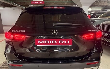 Mercedes-Benz GLA, 2021 год, 4 100 000 рублей, 5 фотография