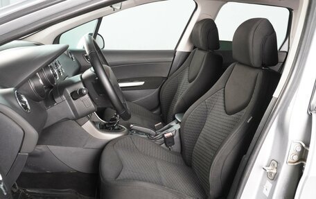 Peugeot 308 II, 2009 год, 349 000 рублей, 10 фотография