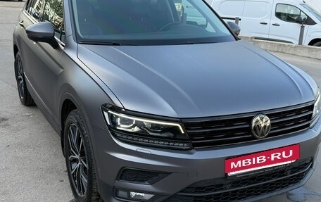 Volkswagen Tiguan II, 2019 год, 3 500 000 рублей, 2 фотография