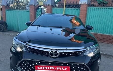 Toyota Camry, 2018 год, 2 600 000 рублей, 4 фотография