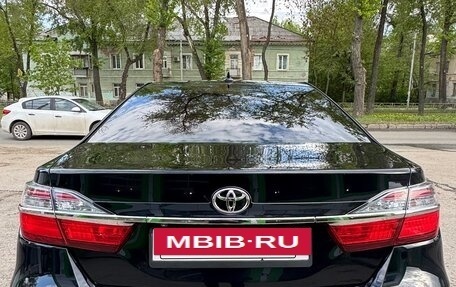 Toyota Camry, 2018 год, 2 600 000 рублей, 9 фотография