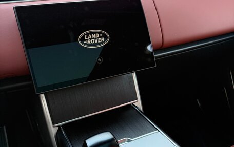 Land Rover Range Rover IV рестайлинг, 2023 год, 34 000 000 рублей, 3 фотография