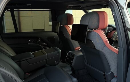 Land Rover Range Rover IV рестайлинг, 2023 год, 34 000 000 рублей, 20 фотография