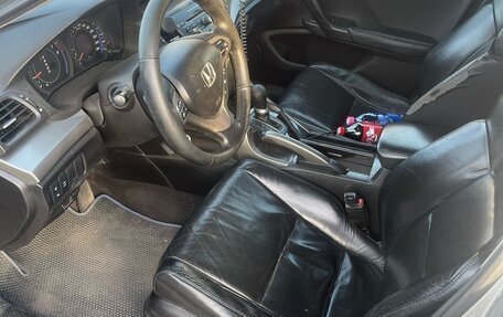 Honda Accord VIII рестайлинг, 2008 год, 700 000 рублей, 5 фотография