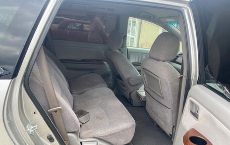 Mitsubishi Grandis, 2003 год, 350 000 рублей, 7 фотография