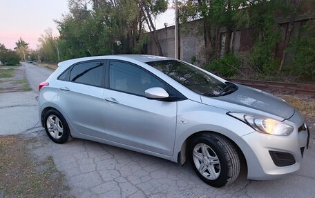 Hyundai i30 II рестайлинг, 2013 год, 1 390 000 рублей, 3 фотография