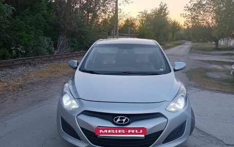 Hyundai i30 II рестайлинг, 2013 год, 1 390 000 рублей, 4 фотография